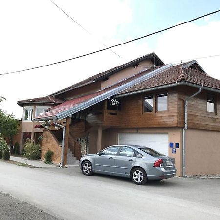 Apartments San - With Pool; Rakovica Exterior photo