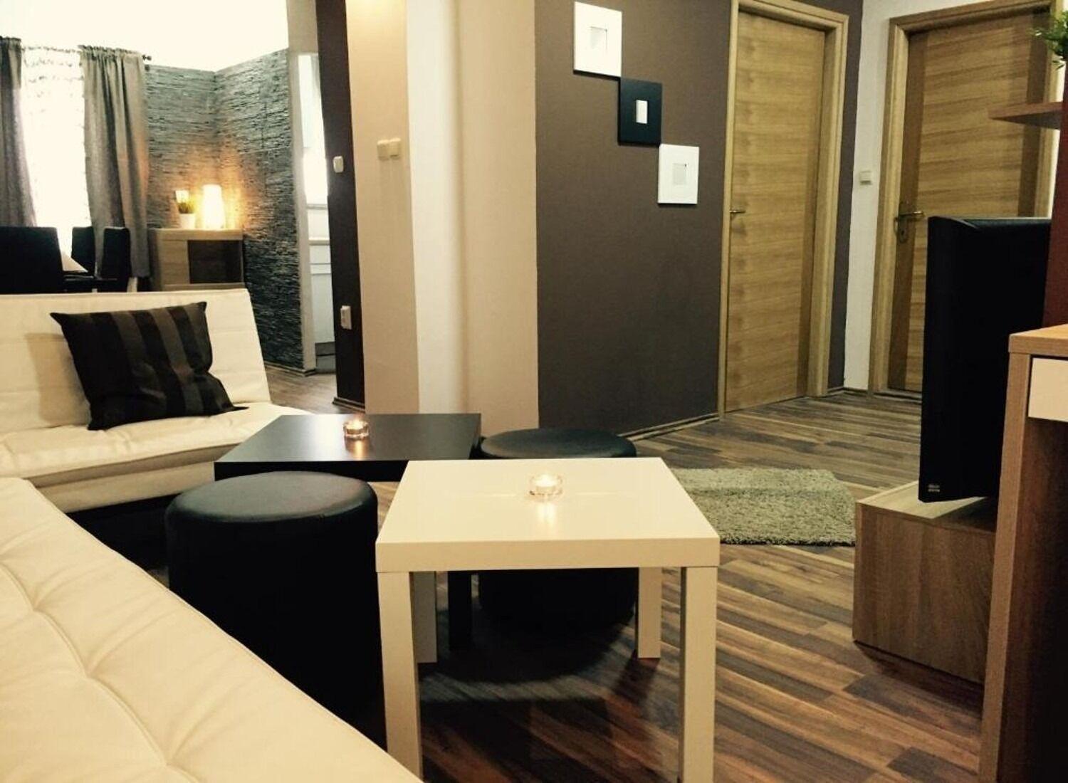 Apartments San - With Pool; Rakovica Exterior photo