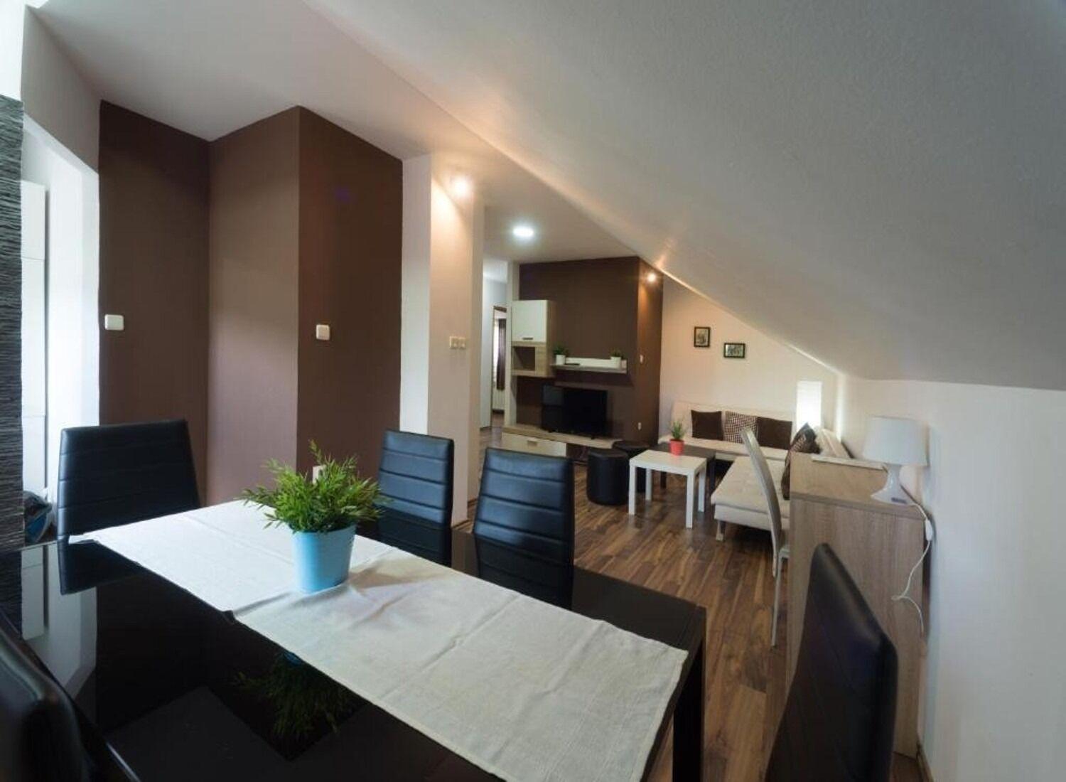 Apartments San - With Pool; Rakovica Exterior photo